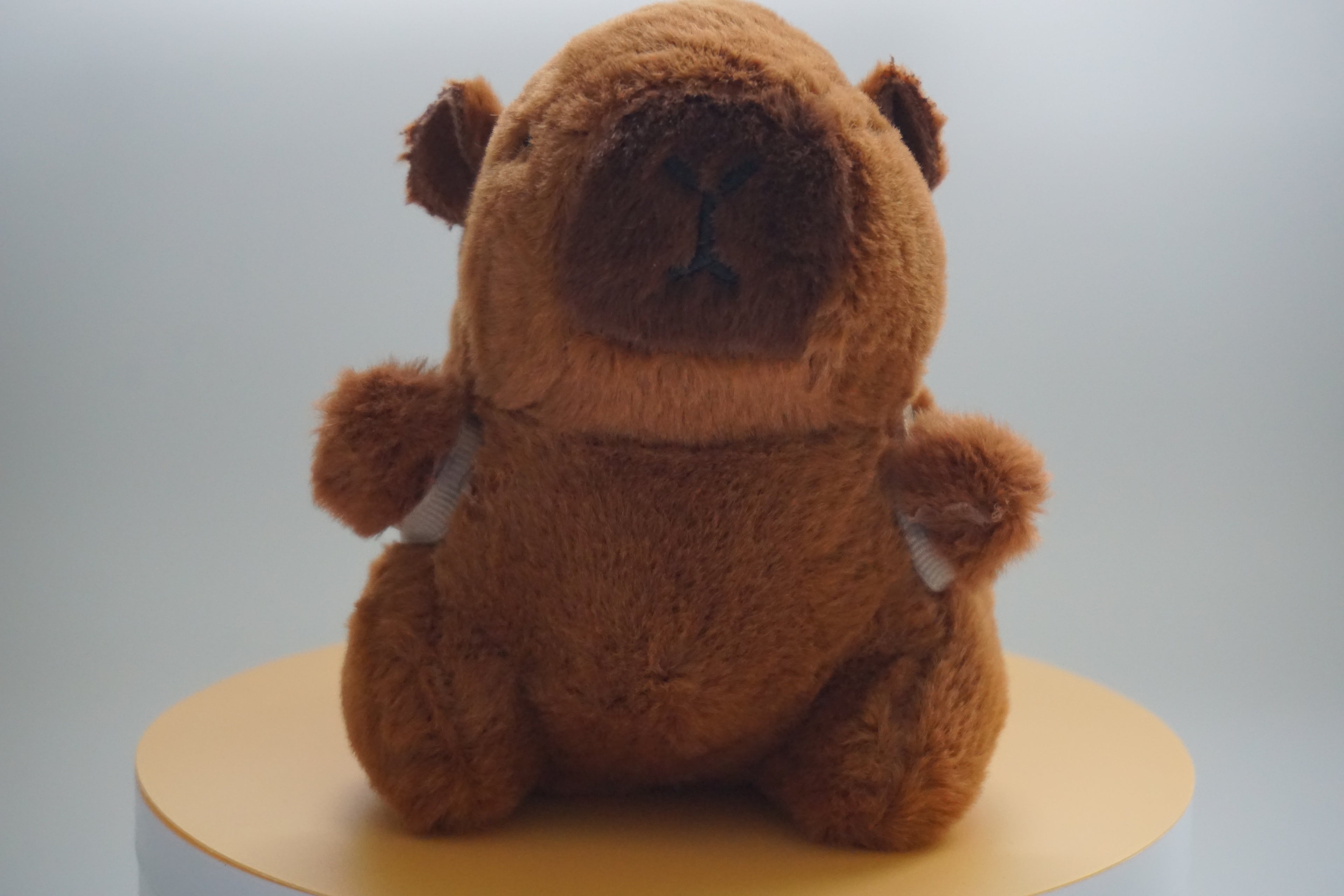 Capy Buddy – Plüschiger Capybara Anhänger für Handtaschen & Rucksäcke