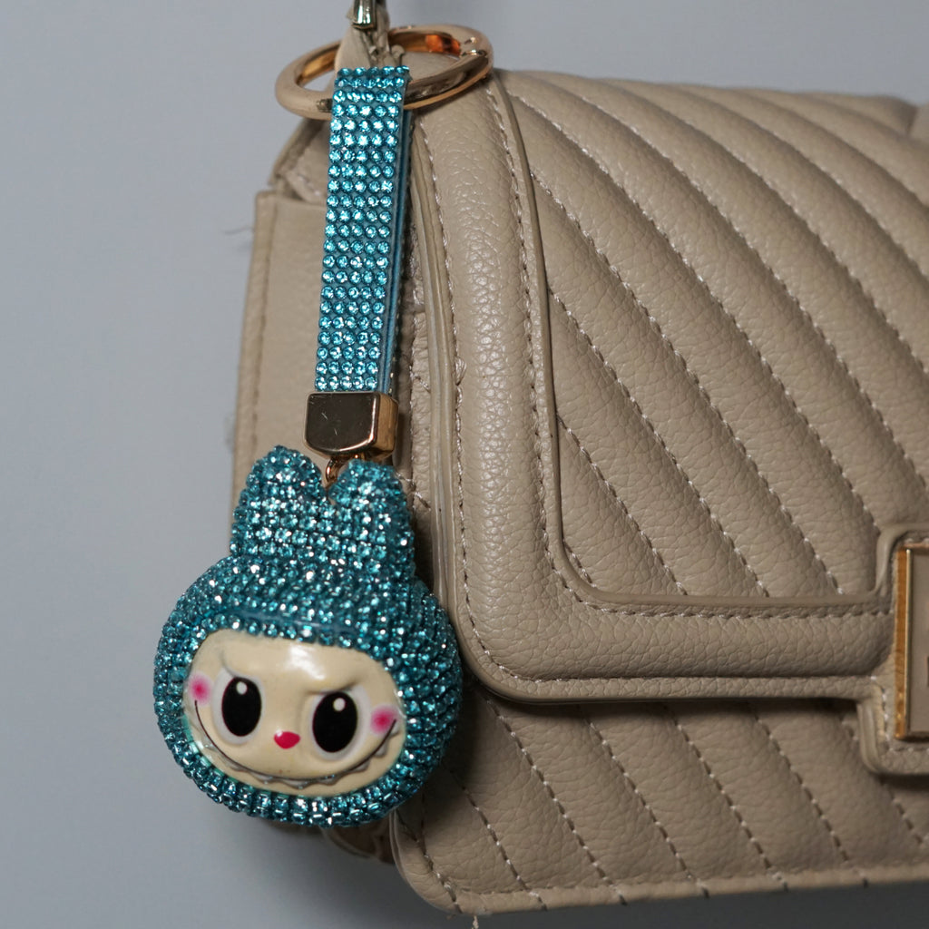 The Crystal Monsters – Glitzernde Figuren als Schlüsselanhänger & Taschenanhänger